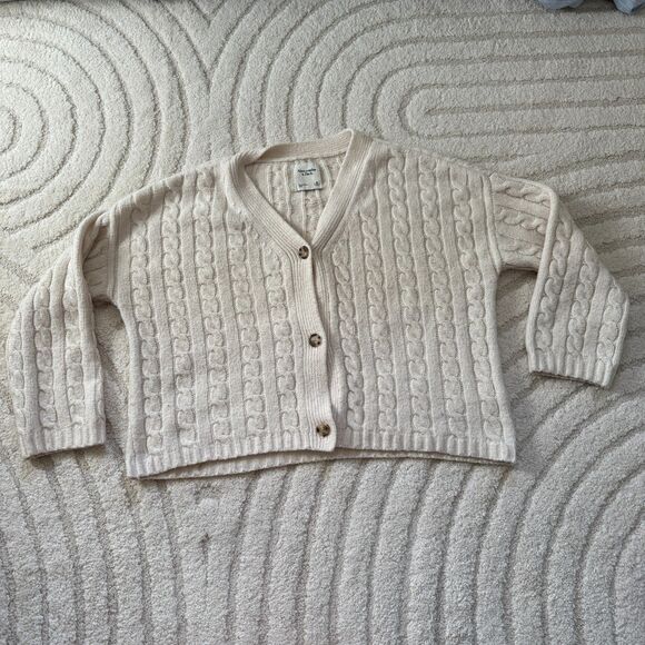 Abercrombie & Fitch Cream Wool Knit Cardigan Size Medium - Picture 2 of 6